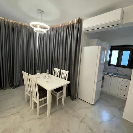 Vila Relax Sarande 4* Sarandë